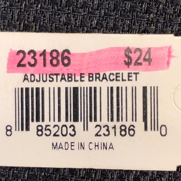 Multi-chain bracelet - Picture 3 of 3